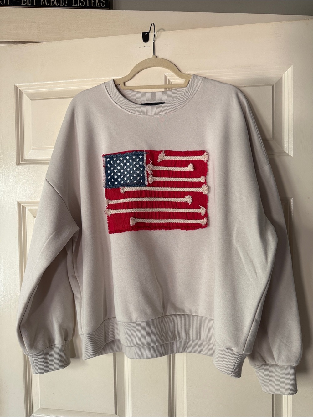 32 Degrees Cream Crewneck Sweatshirt with Embroidered Flag